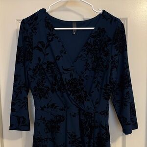 Navy/Black Floral Velvet Dress | M